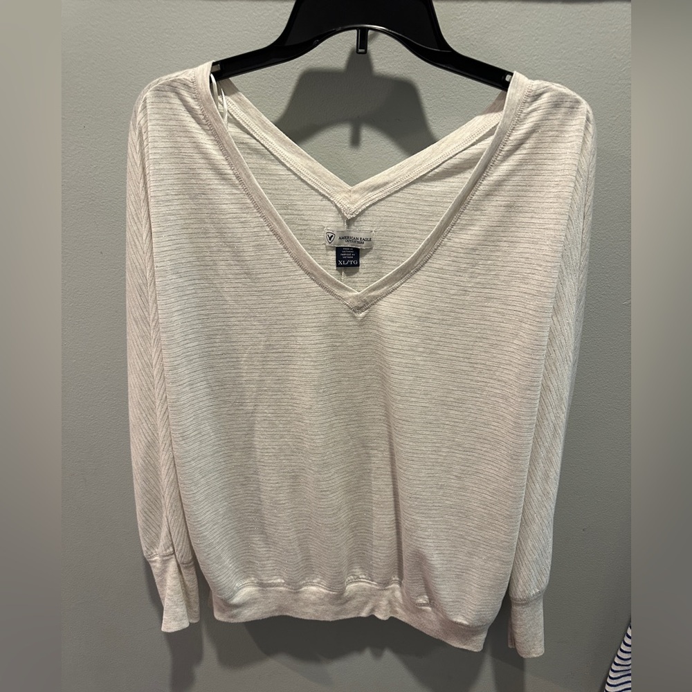 American Eagle Outfitters Cream Ribbed V-Neck Sweater Top XL Lightweight Shimmer